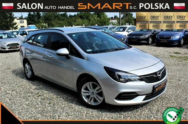 Opel Astra cena 61900 przebieg: 81000, rok produkcji 2020 z Kęty małe 436